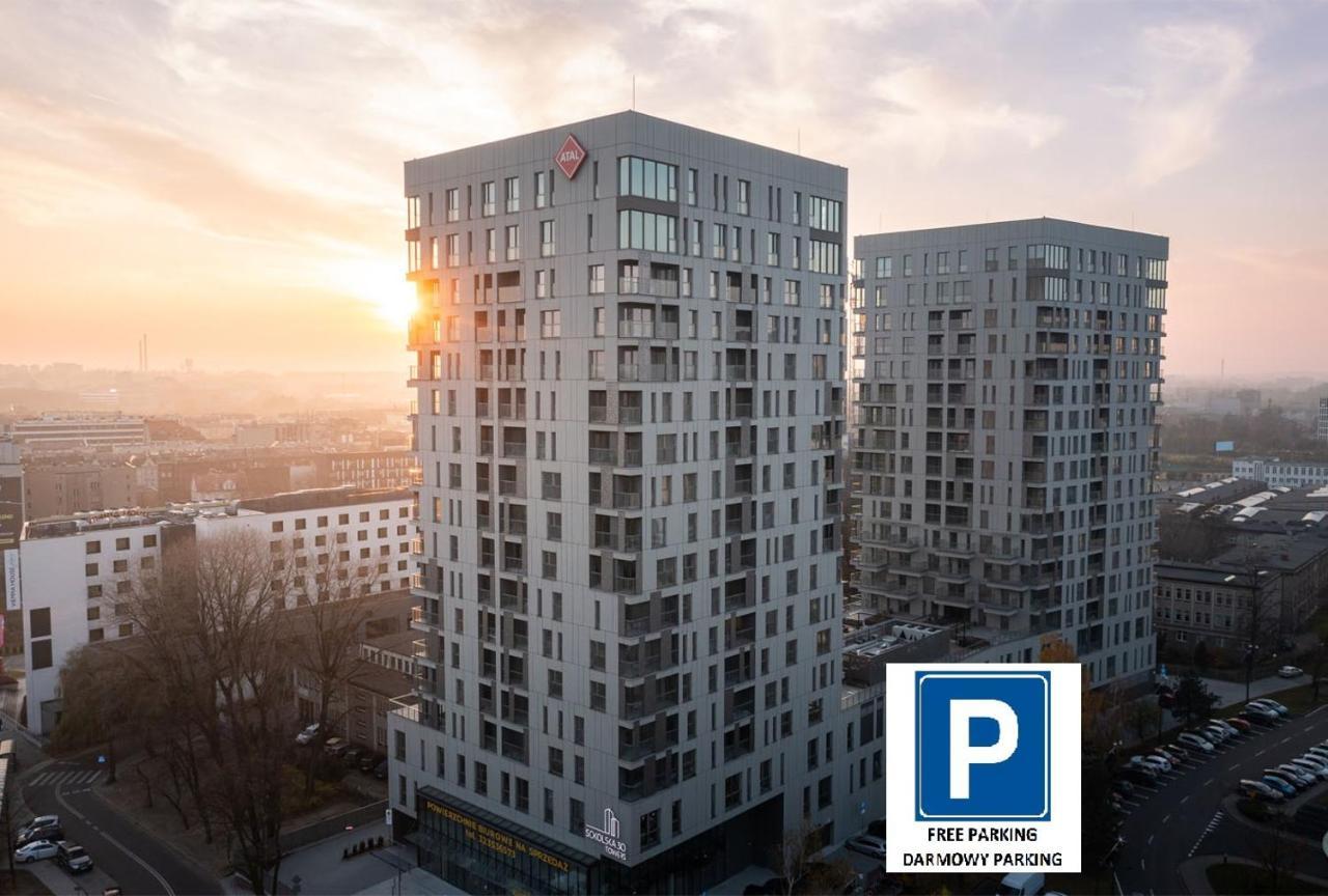 15 Pietro Sokolska 30 Towers Apartments - New- Lux- Parking- Sauna- Gym- And Good View From 15Th Floor Katowice Ngoại thất bức ảnh